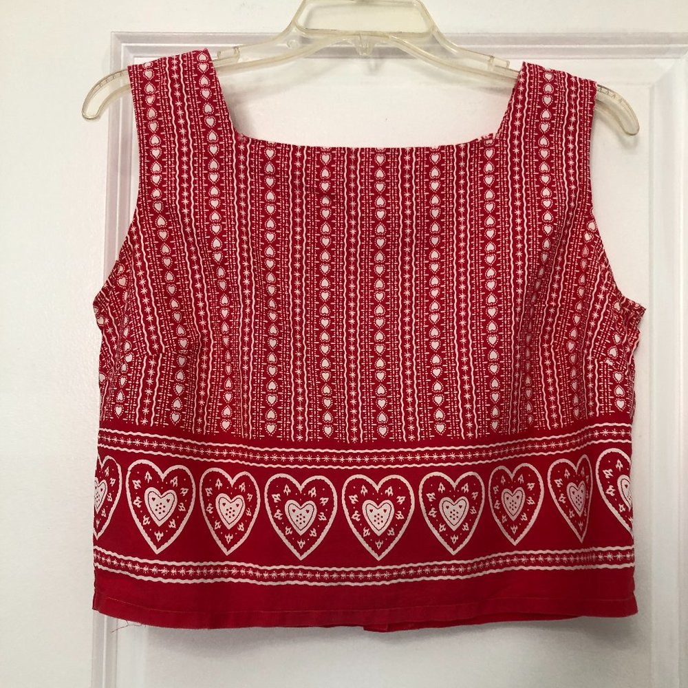 Vintage red crop top with heart print